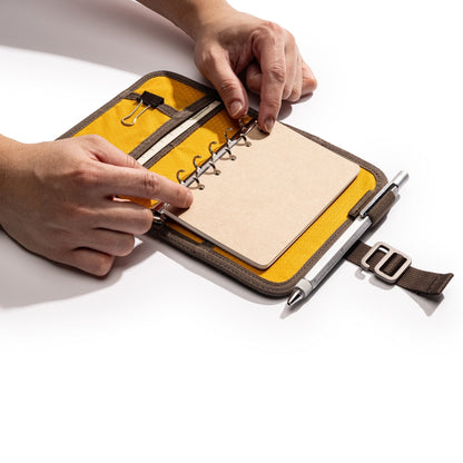 Field Binder A7