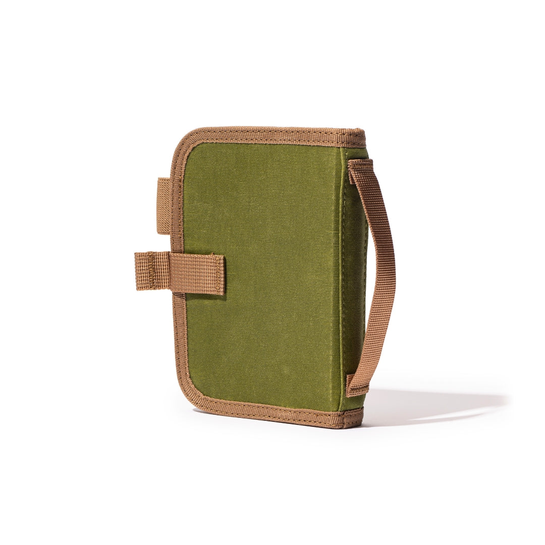 Field Binder A7